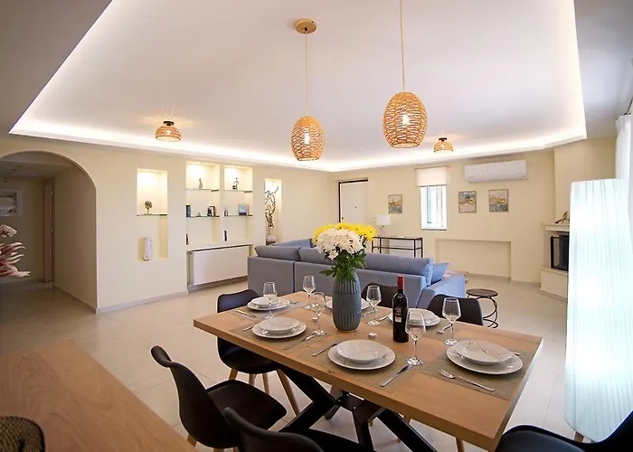 Messinian Seaview Retreat * Кипарисия