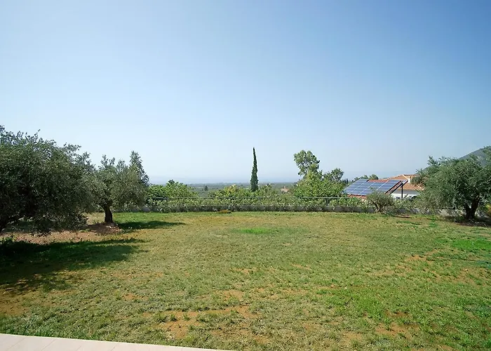 Messinian Seaview Retreat * Кипарисия