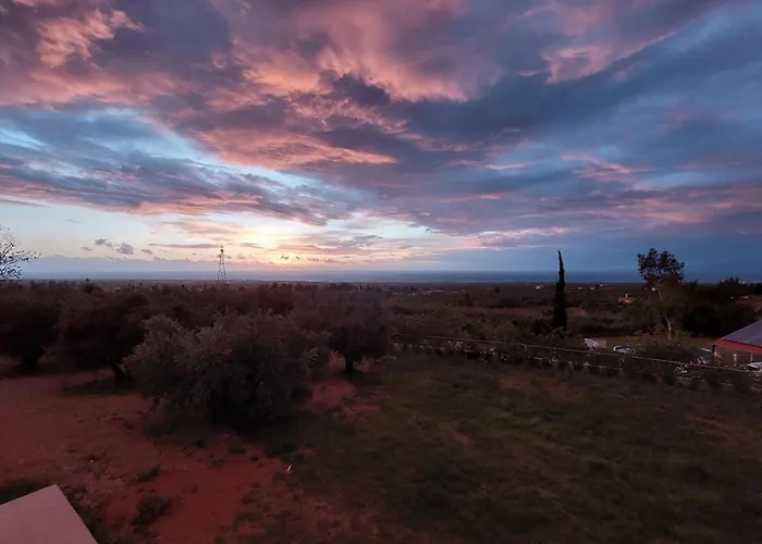 Messinian Seaview Retreat Апартаменты Кипарисия