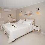 Messinian Seaview Retreat *