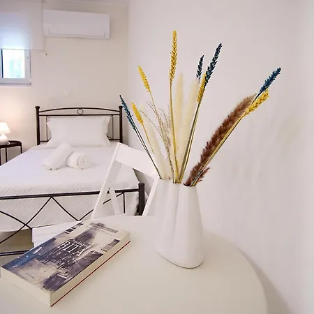 Apartment Messinian Seaview Retreat