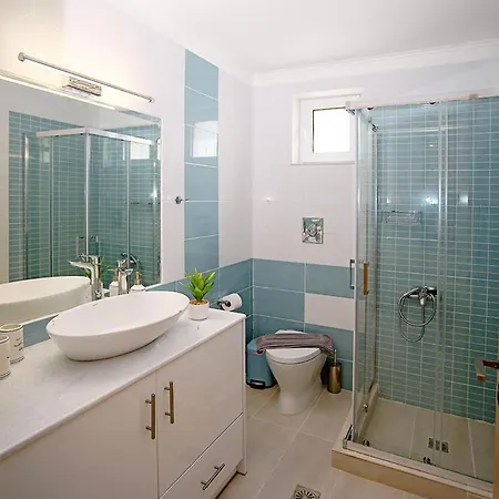 Messinian Seaview Retreat アパート *