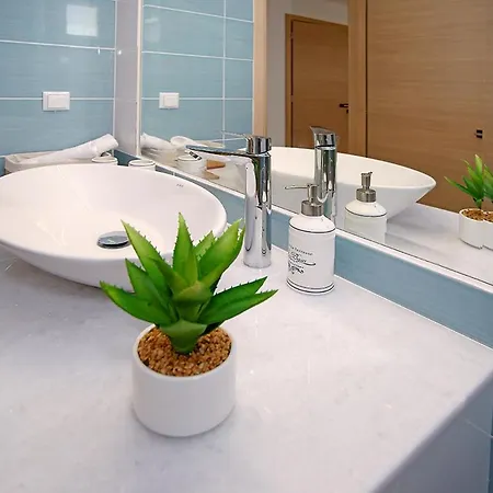 Messinian Seaview Retreat アパート *