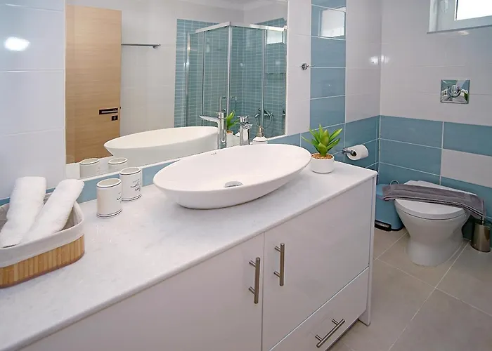 Messinian Seaview Retreat * Kyparissia