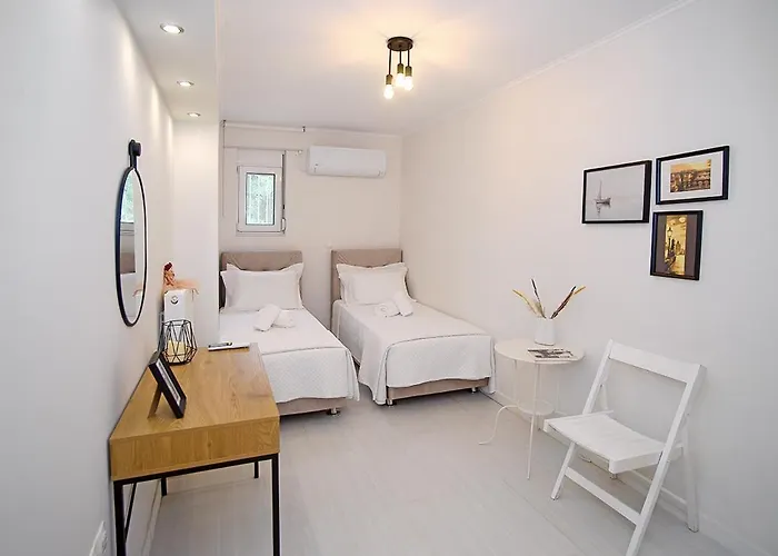 Messinian Seaview Retreat *